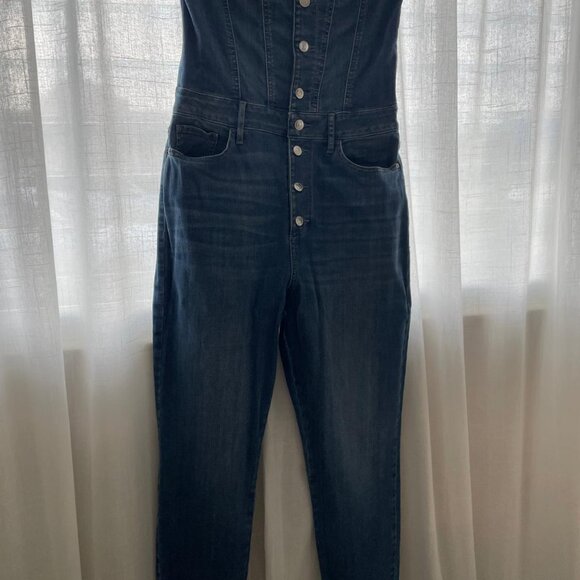 Denim Button, con botones  en mahon, marca Guess size Large. - Picture 2 of 8